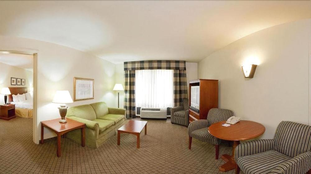 Holiday Inn Express Hotel & Suites Jackson - Flowood By Ihg Dış mekan fotoğraf