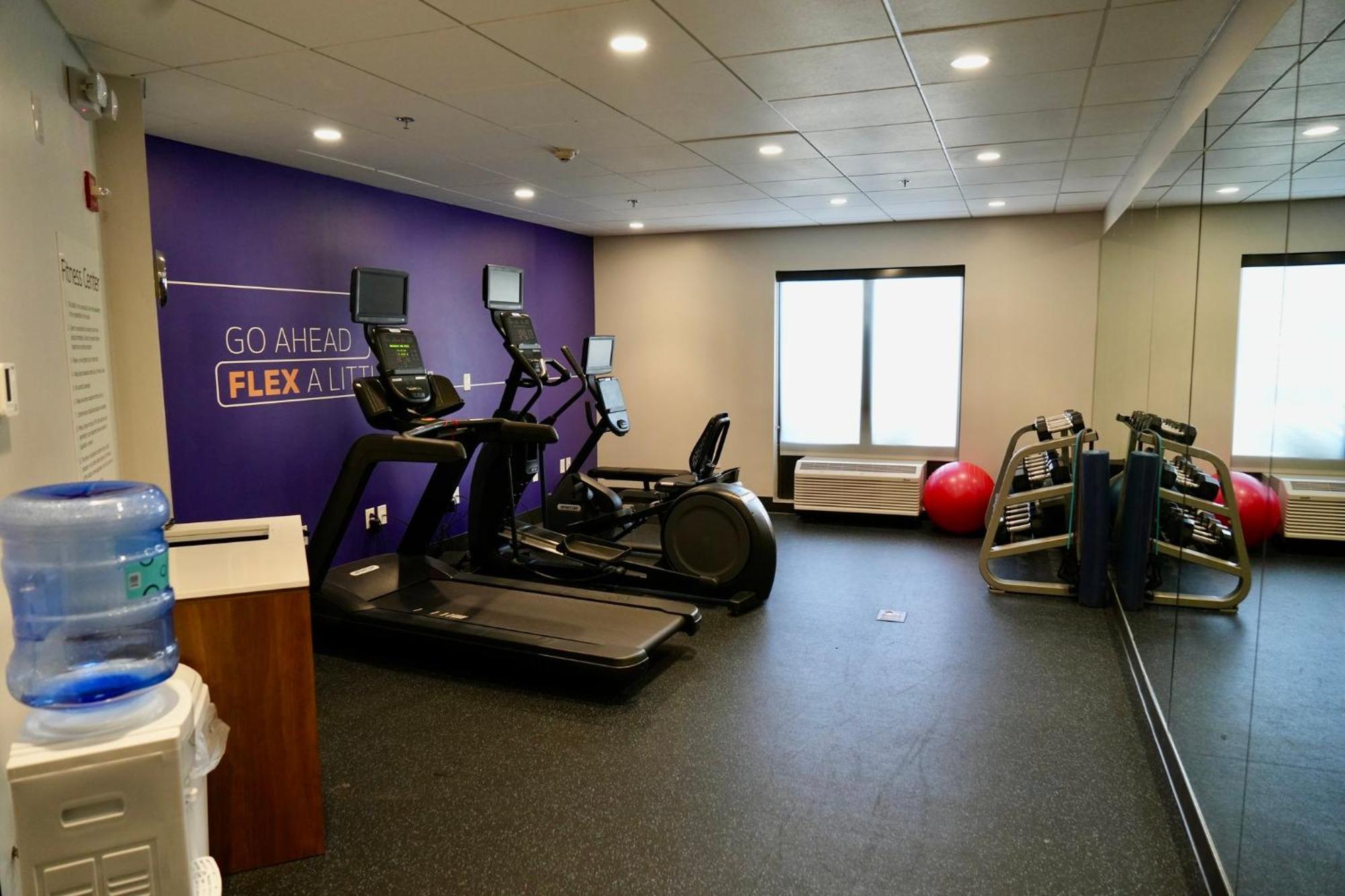Holiday Inn Express Hotel & Suites Jackson - Flowood By Ihg Dış mekan fotoğraf