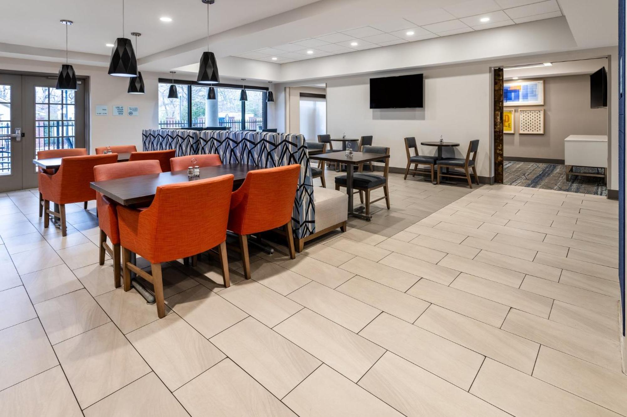 Holiday Inn Express Hotel & Suites Jackson - Flowood By Ihg Dış mekan fotoğraf